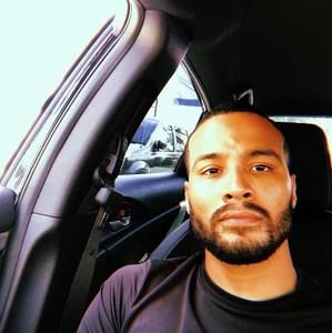 Meet your Posher, Travis